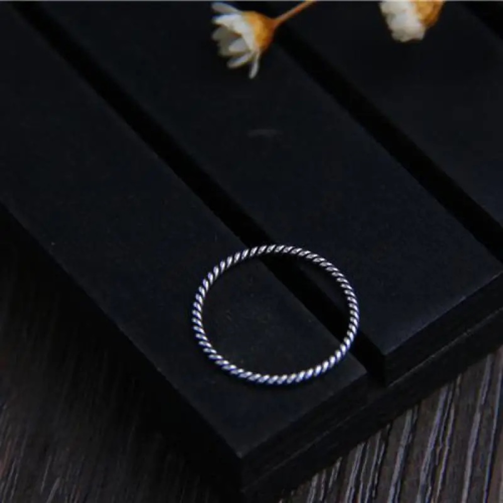 Thread Twisted Silver Ring - Picture 2 of 7
